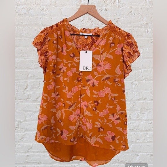 DR2 Tops - DR 2 orange floral button up‎ blouse short sleeve ruffles nwt